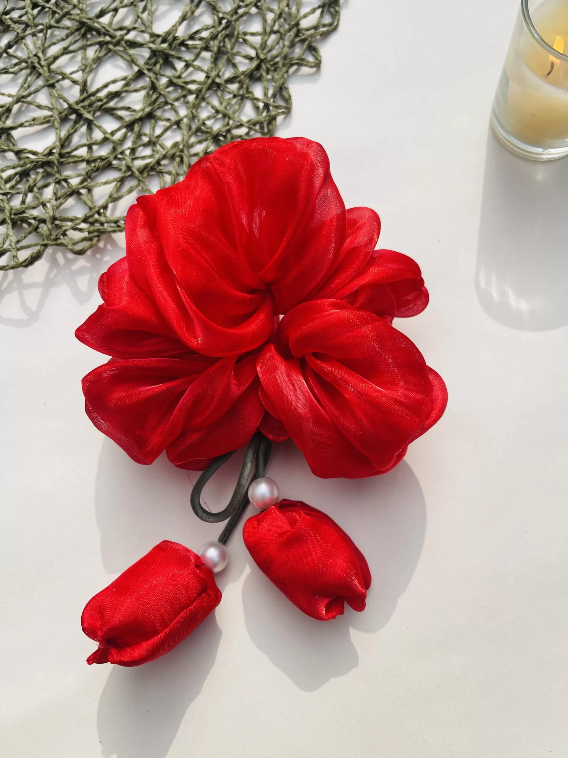 Medium fluffy premium organza scrunchie with roses