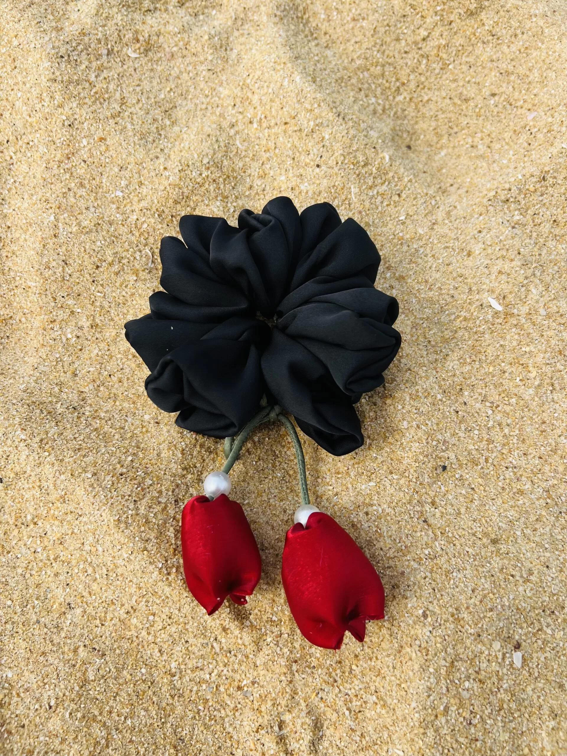 Medium fluffy premium satin scrunchie with roses